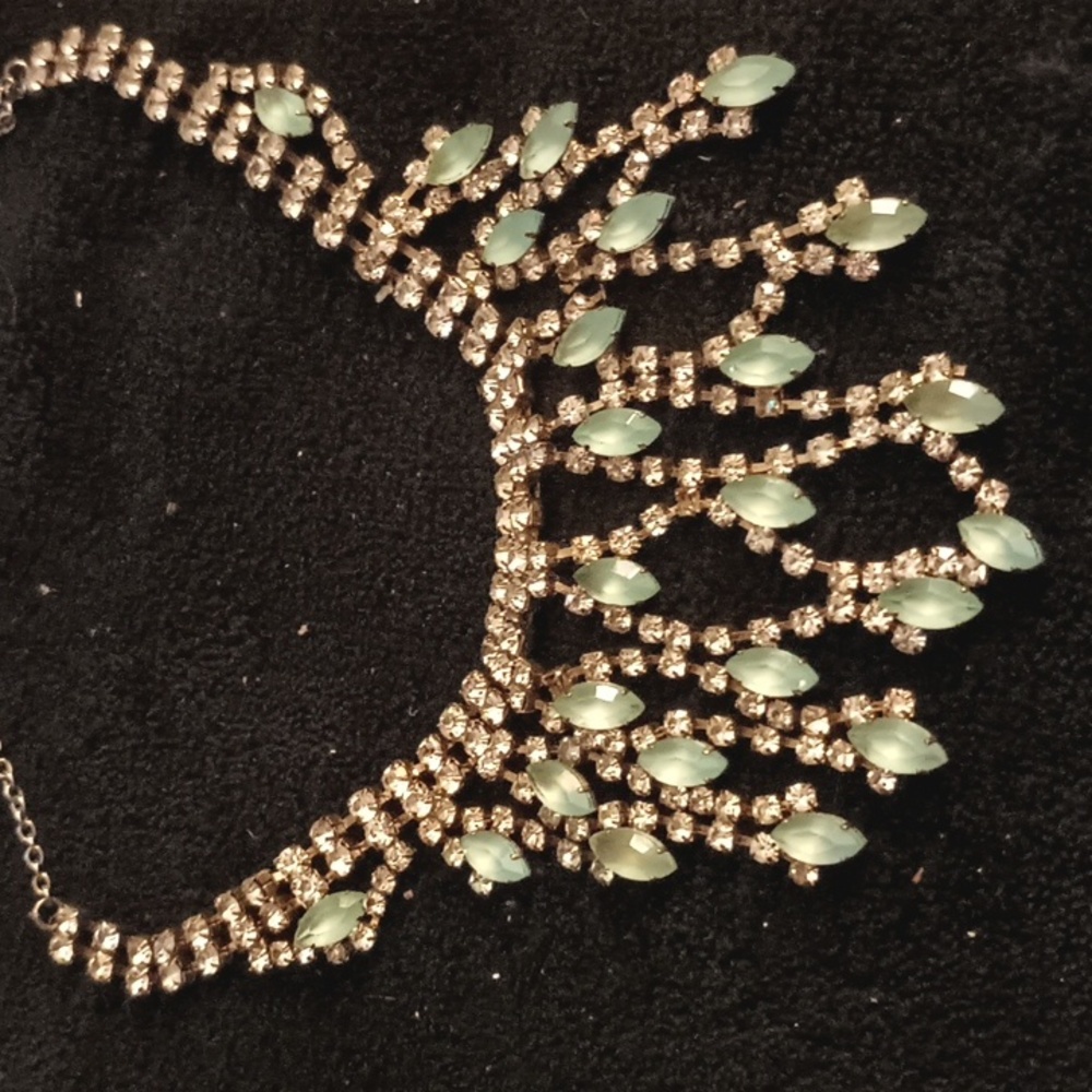 Clear and light green vintage Rhinestone necklace
